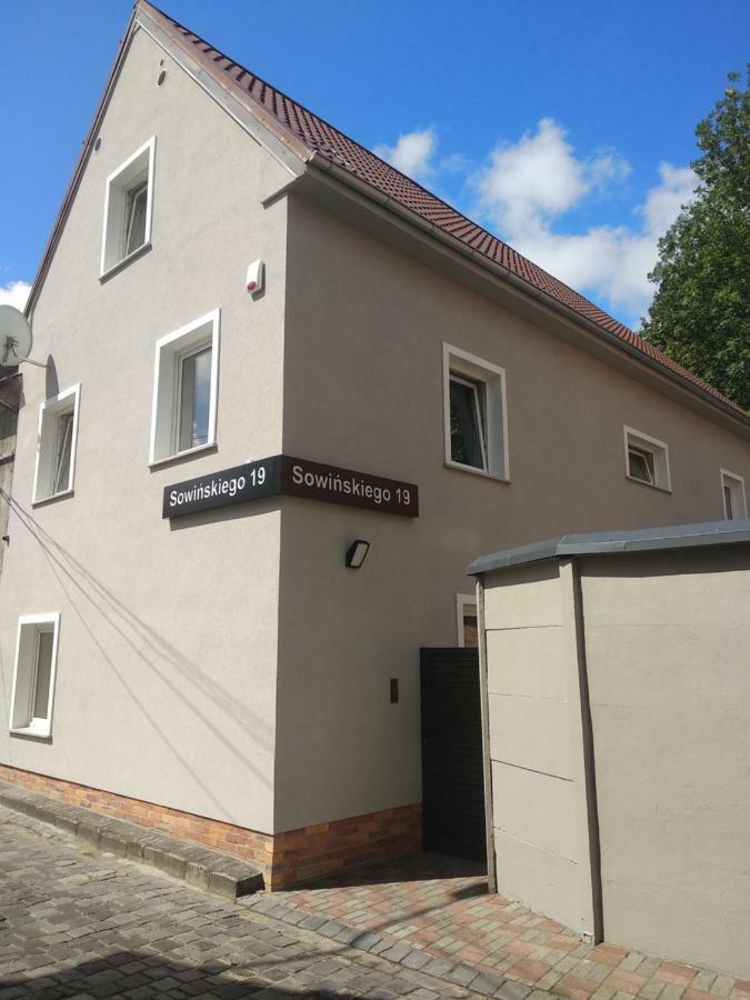 Apartamenty Centrum Park Sowinskiego 19 Жельона Гора Екстериор снимка